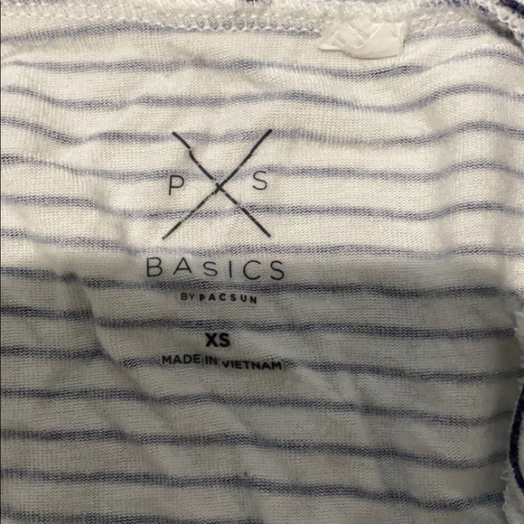 Top - Picture 2 of 2